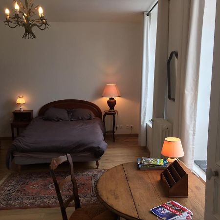 Chambre D'Hote Du Quai Rimbaud Charleville-Mézières 外观 照片