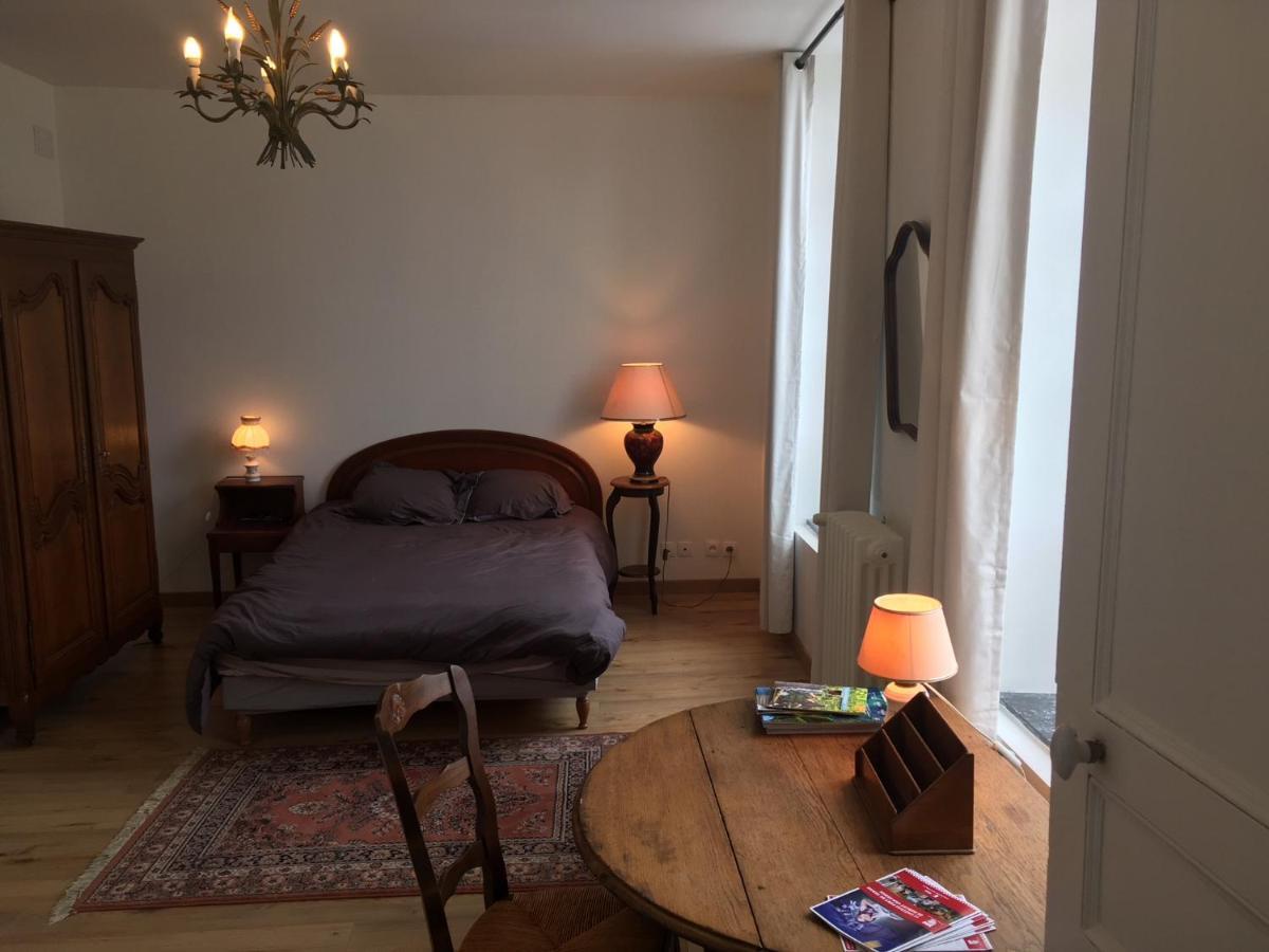 Chambre D'Hote Du Quai Rimbaud Charleville-Mézières 外观 照片